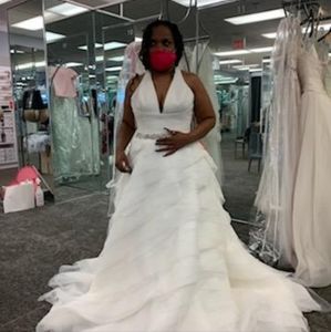 Vera Wang Wedding Dress **** NEW SIZE 10***